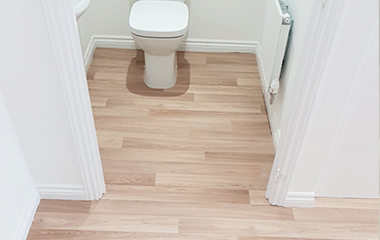 Northampton Carpet and flooring fitting company, Local Carpet, LVT, Wood floor, Vinyl Tiles fitting deakinpeckflooring.co.uk