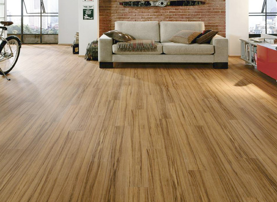 LAMINATE WOOD